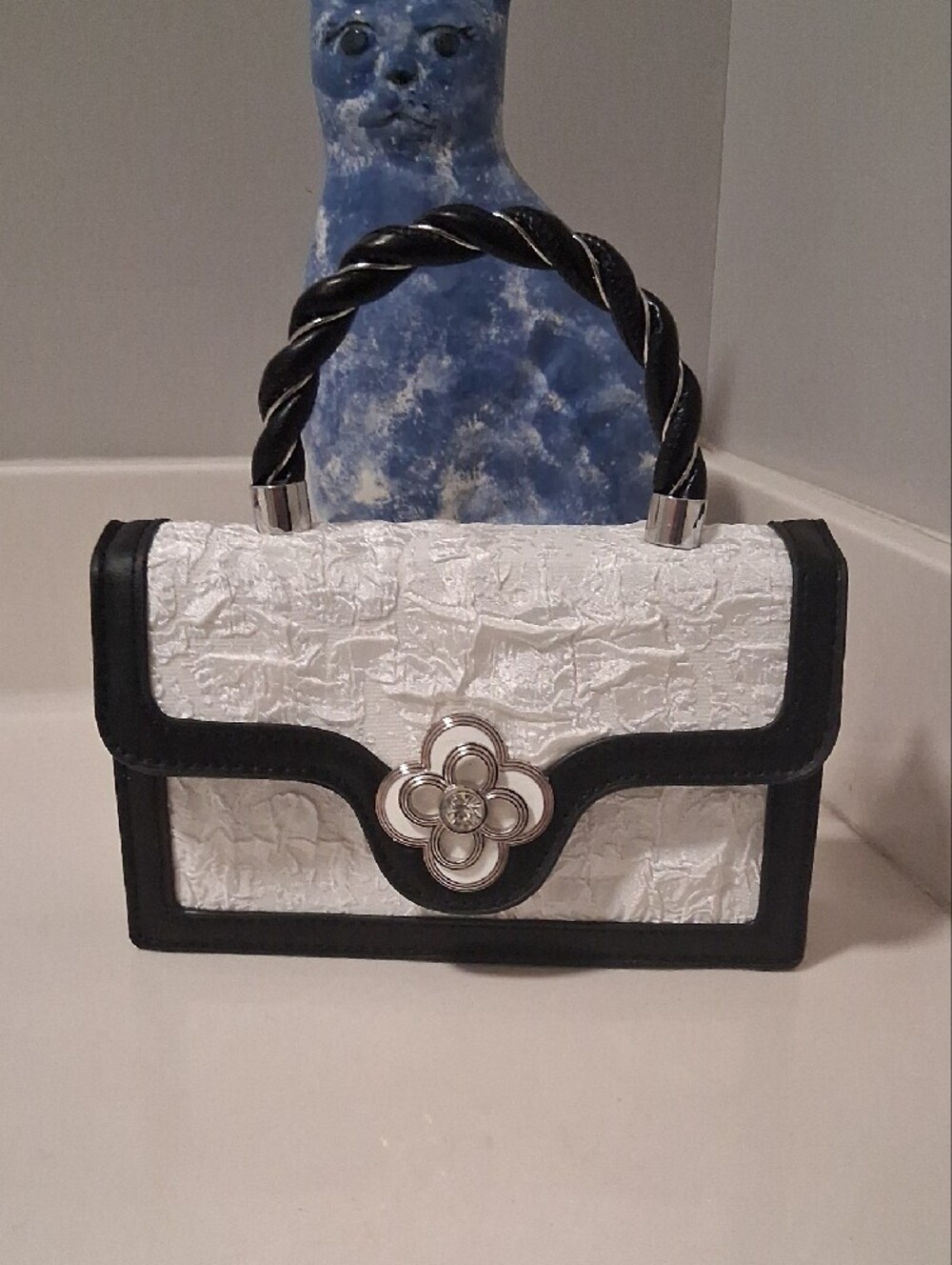 Small White & Black Top-Handle Crossbody Bag - Picture 4 of 14
